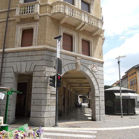 Apartment Bergamo Centro Storico Ruang foto